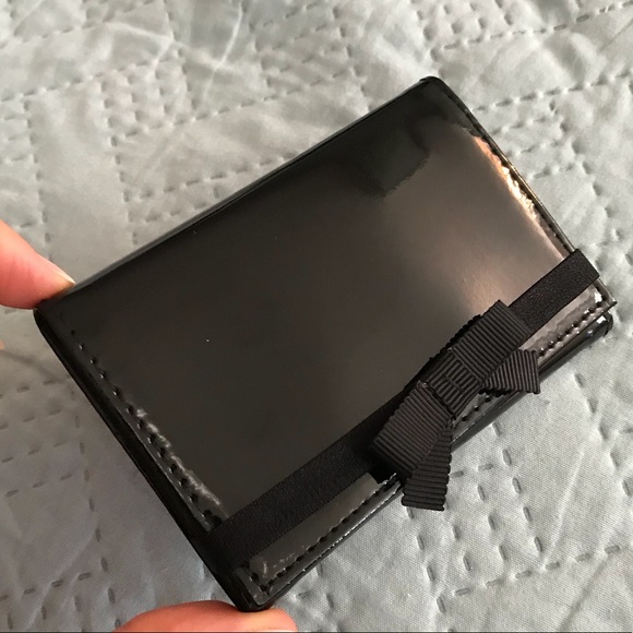 Dior Beauty Makeup Wallet with Mirror - Picture 4 of 6